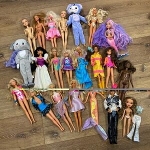 Huge Vintage Barbie Doll Lot, Most Have Clothes, Or Accessories & Shoes Dolls